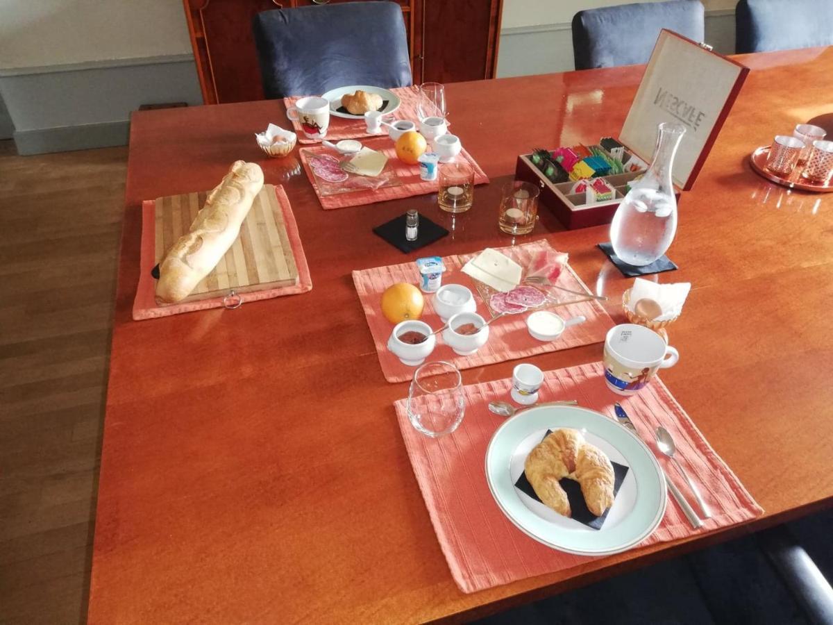 Authentieke Franse Kamer. Melay  Extérieur photo
